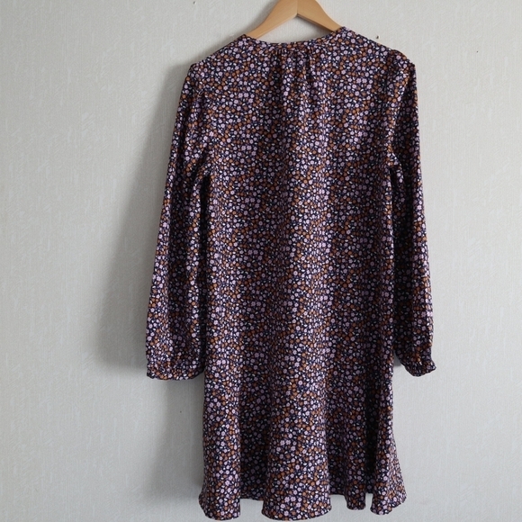 Draper James Blue and White Floral Long Sleeve Dress - Picture 10 of 14